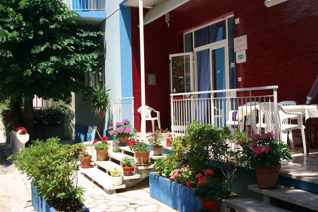 Hotel Niagara Маротта Экстерьер фото